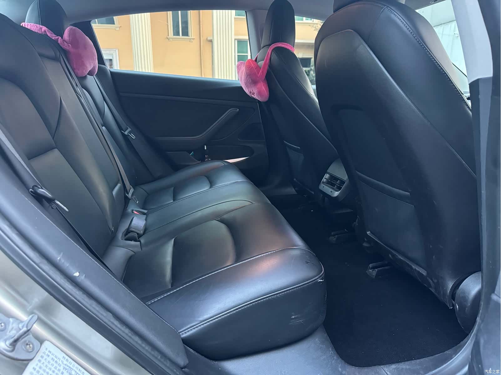 Tesla Model 3, 2020 все фото