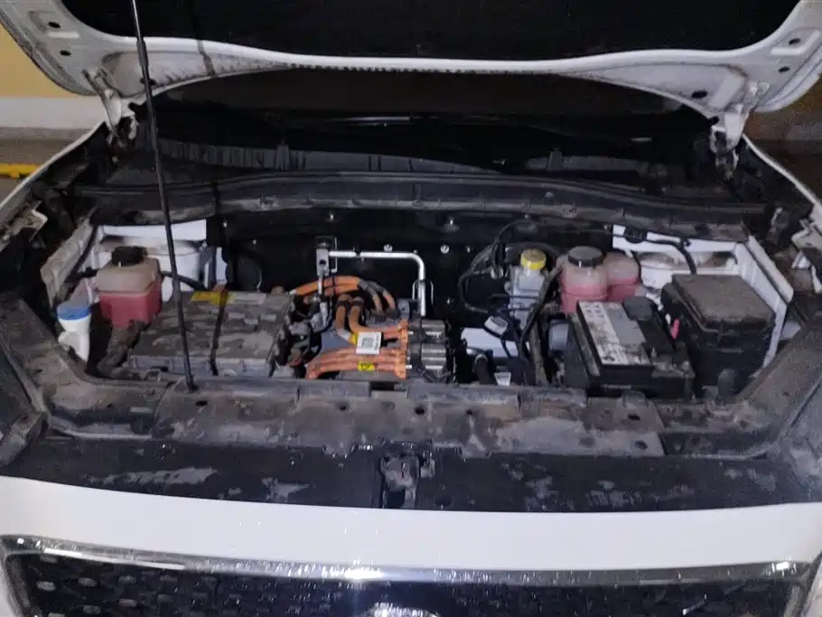 MG EZS pure electric