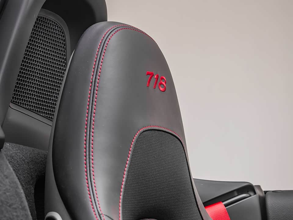 Porsche 718 Porsche 718