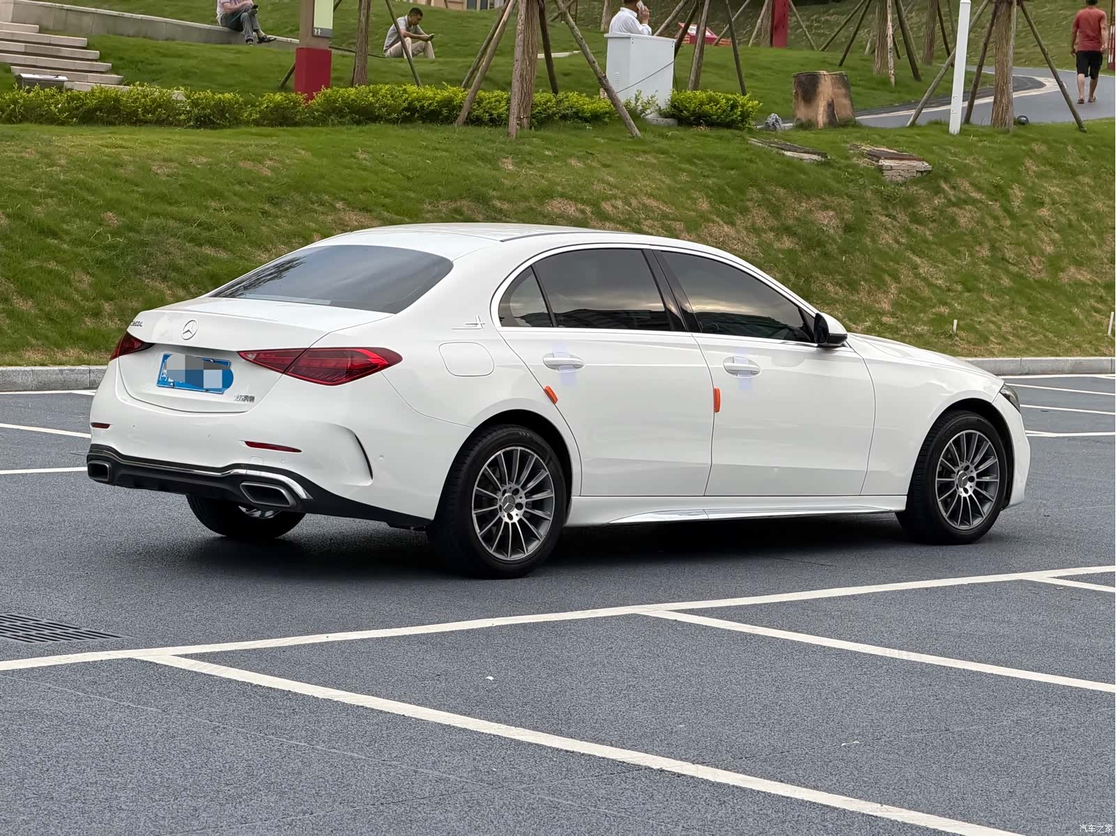 Mercedes-Benz C-Class, 2022 4