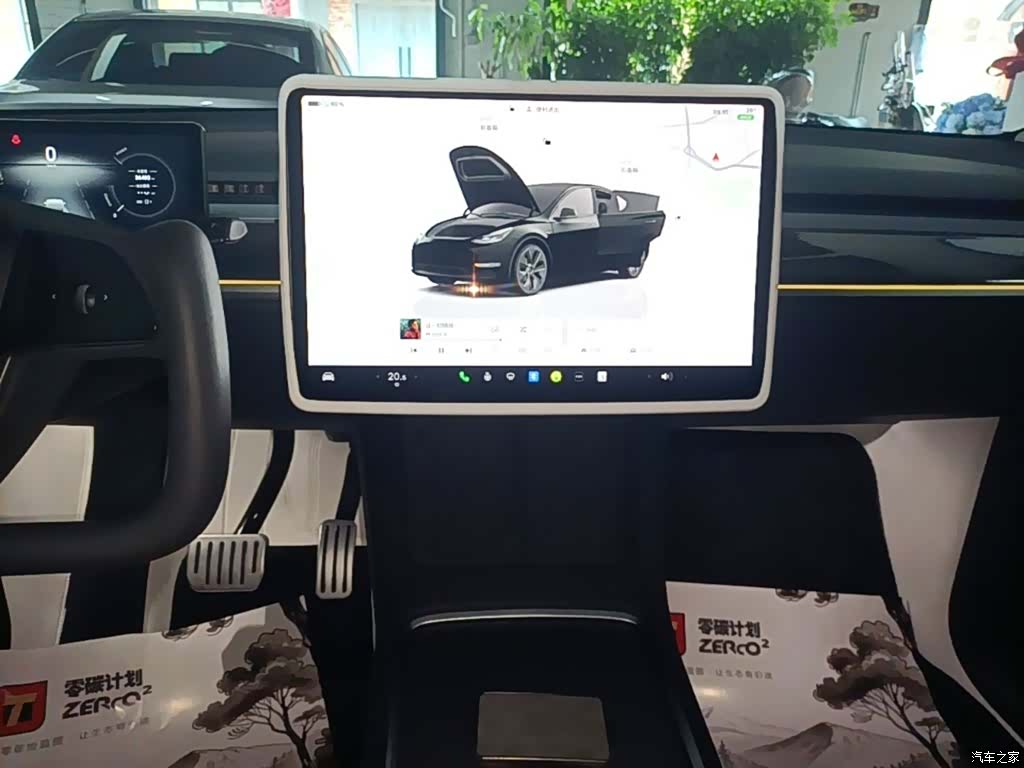 Tesla Model Y, 2024 13
