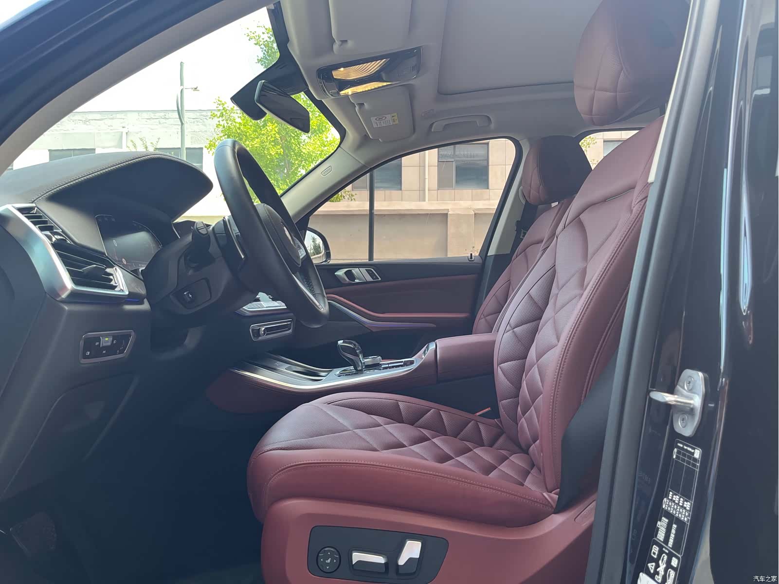 BMW X5, 2023 9