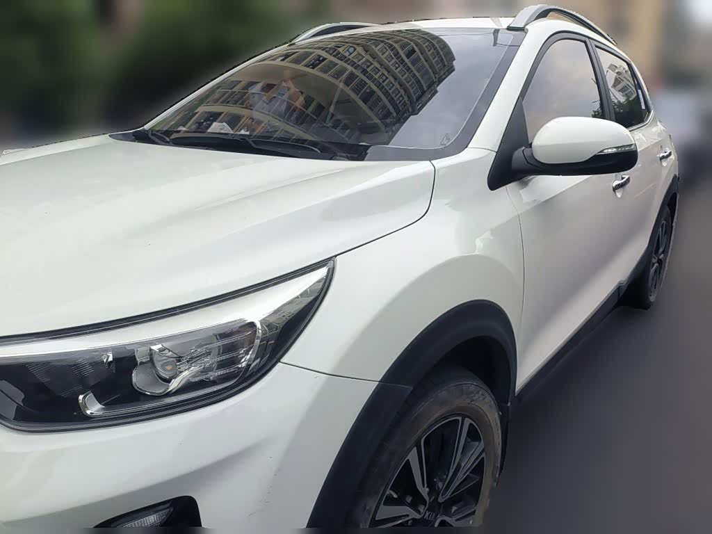 Kia KX1