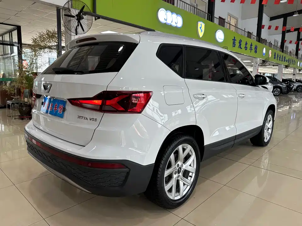 Jetta VS5