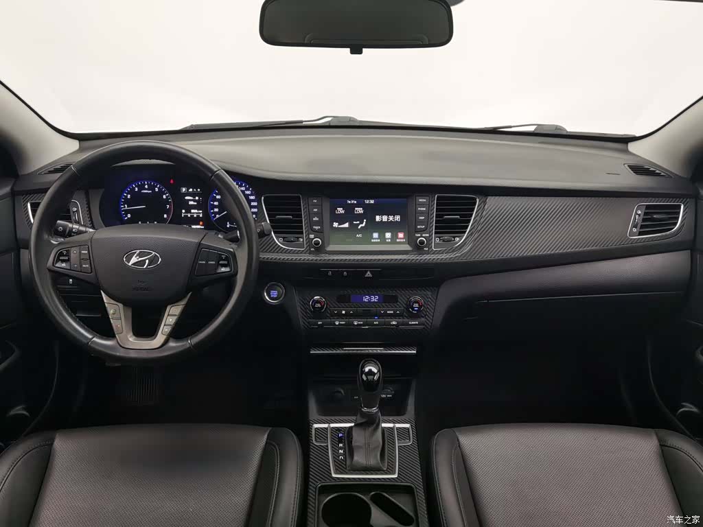 Hyundai DLX, 2016 все фото
