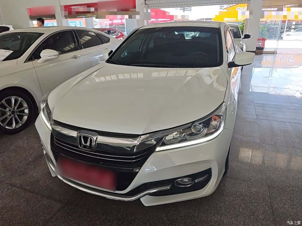 Honda Accord, 2017 3