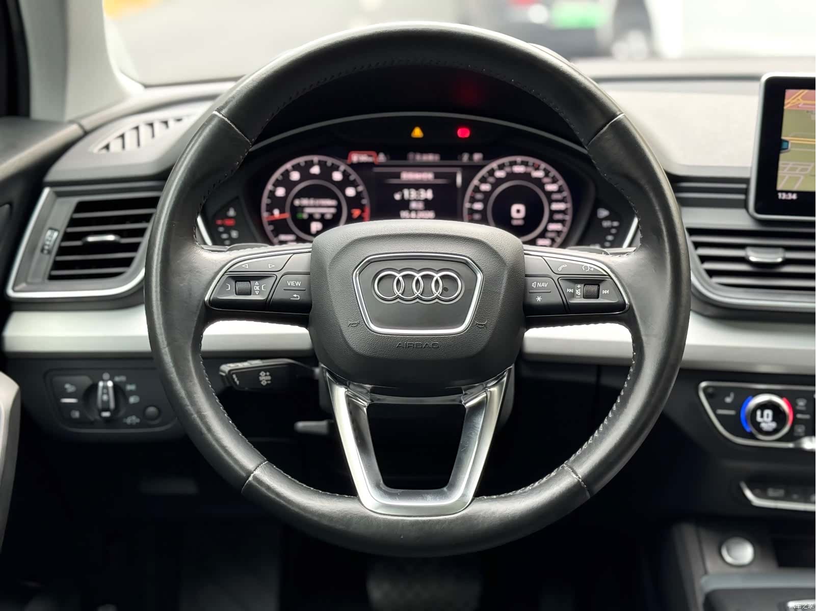 Audi Q5L, 2021 6