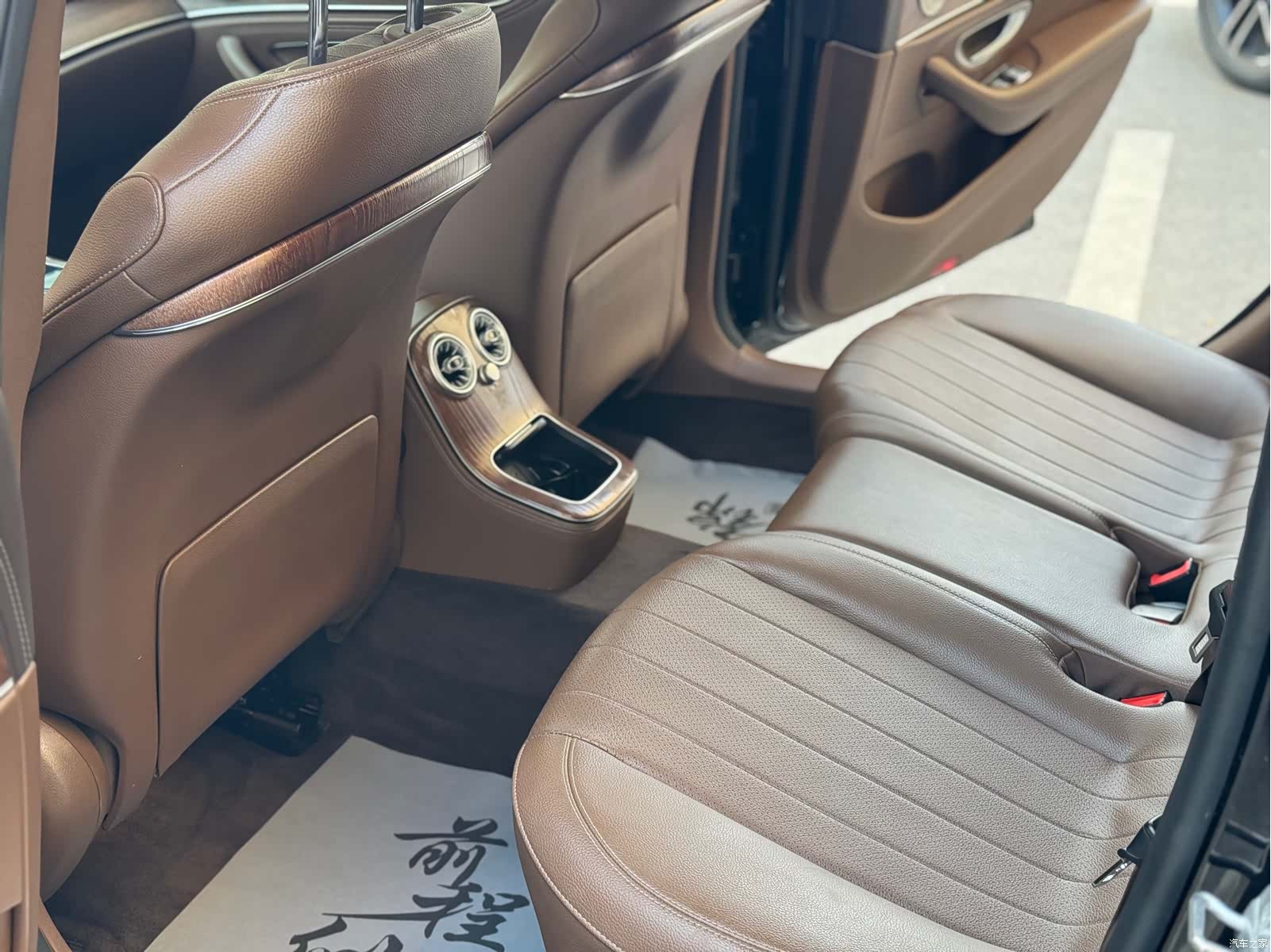 Mercedes-Benz E-Class, 2023 все фото