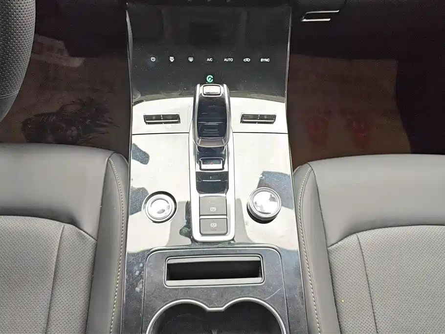 Chery Tiggo 8 PLUS Chery Tiggo 8 PLUS