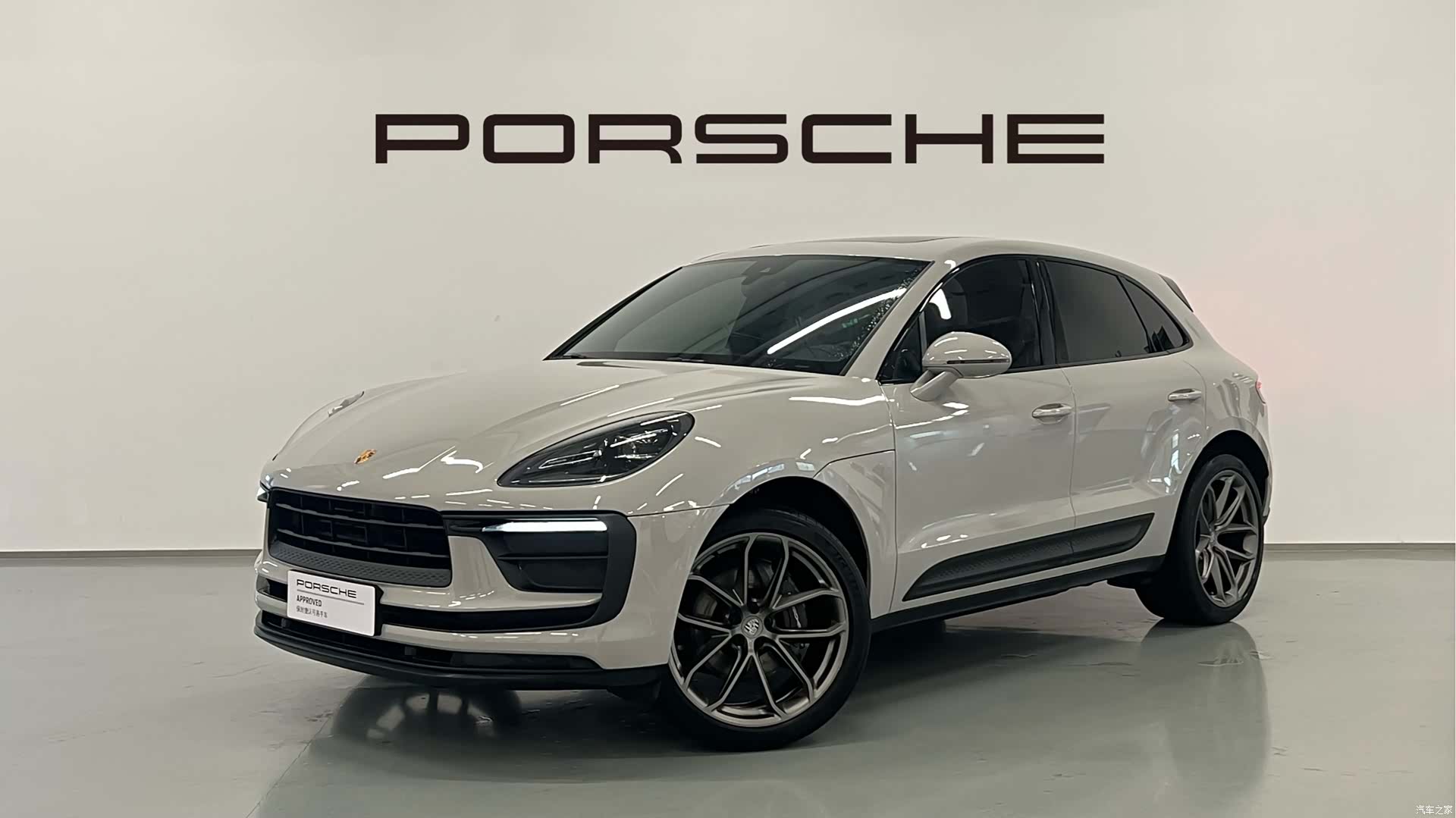 Porsche Macan, 2023 1