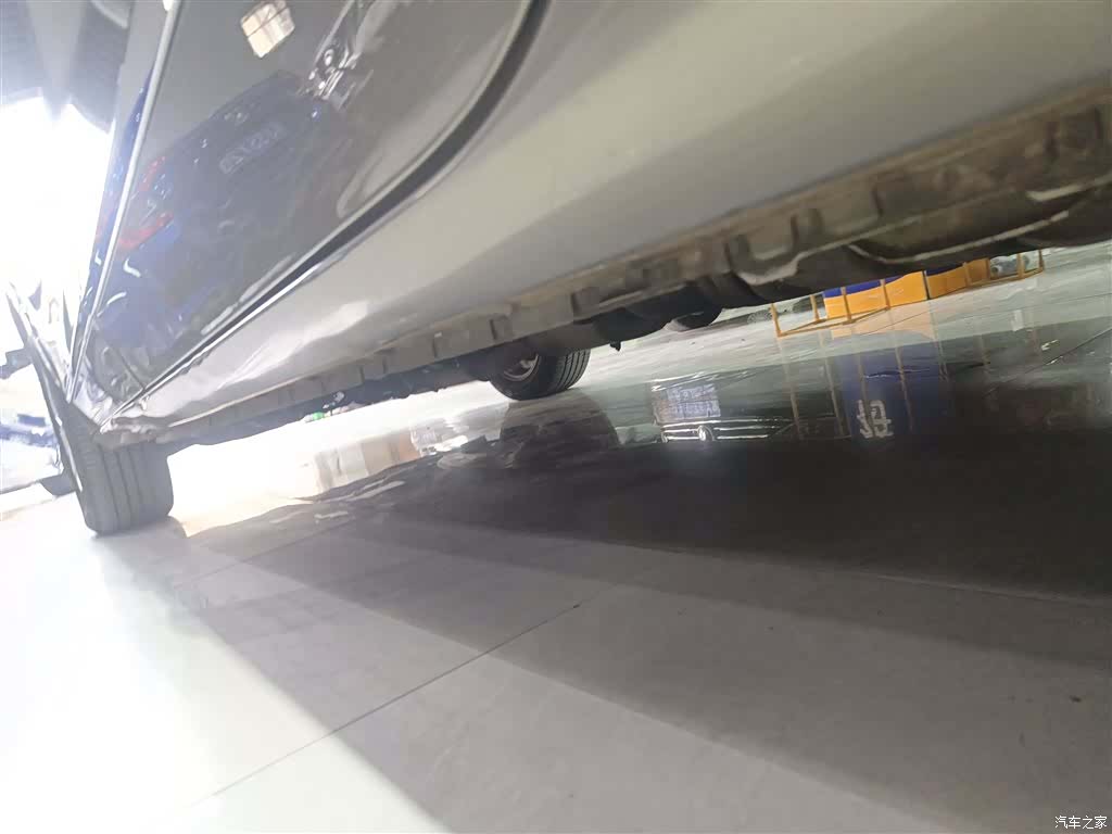 Buick GL8, 2020 6