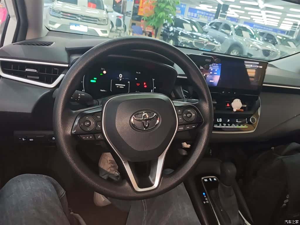 Toyota Corolla, 2023 10