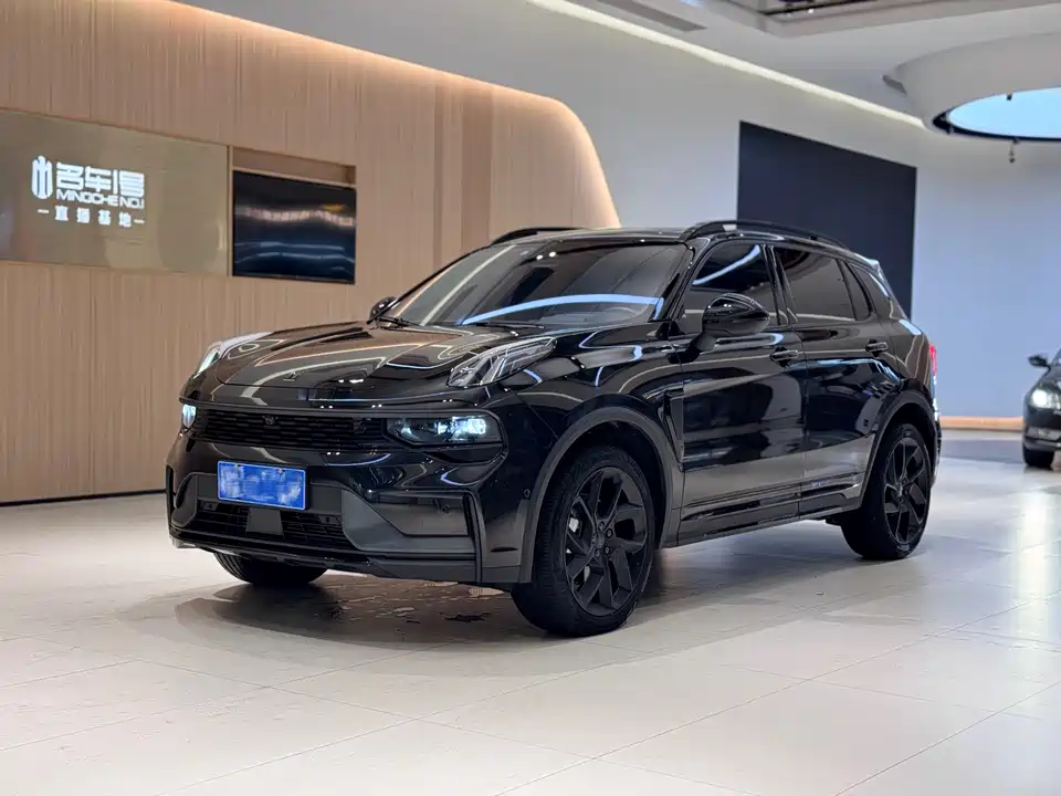 Lynk & Co 01