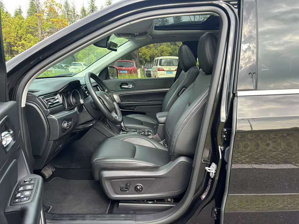 Jeep Grand Commander
