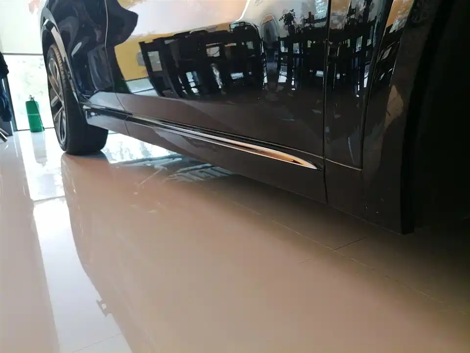 Li Auto Ideal L8