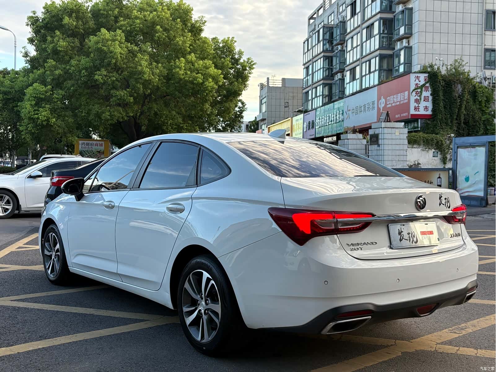 Buick Verano, 2020 11