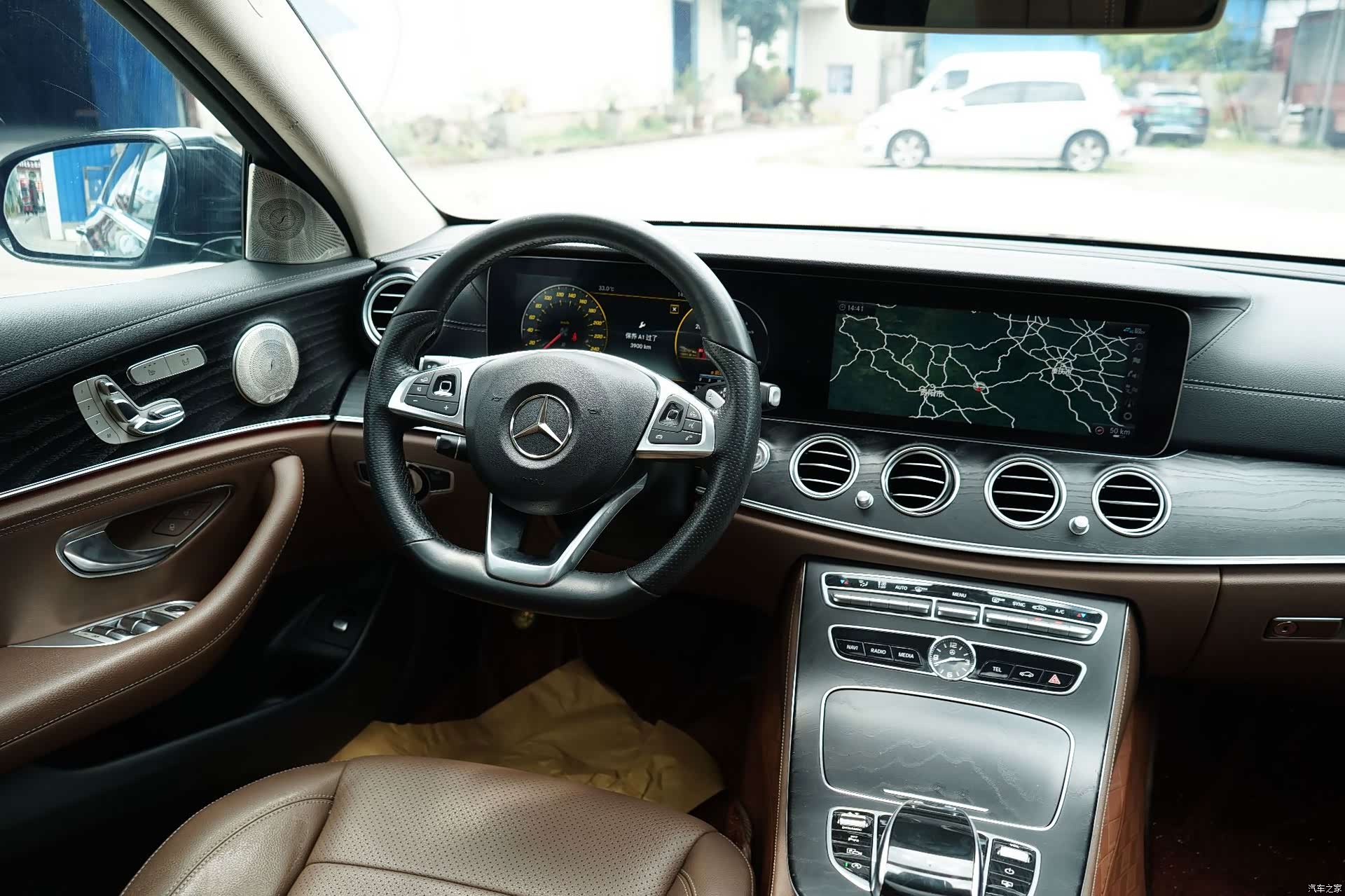 Mercedes-Benz E-Class, 2018 15