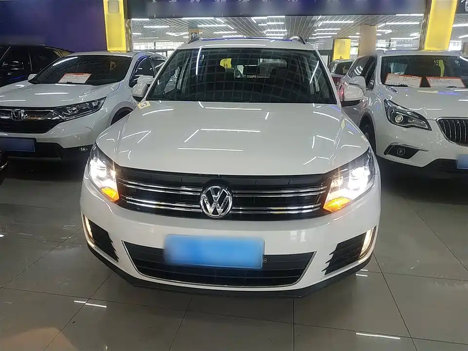 Volkswagen Tiguan