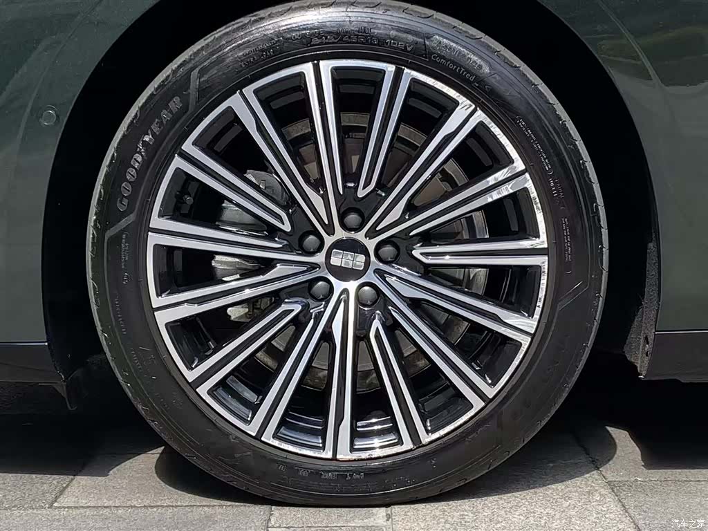 Geely 8, 2025 23