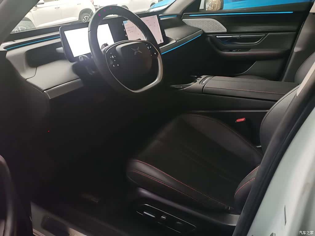 Xpeng P7, 2022 4