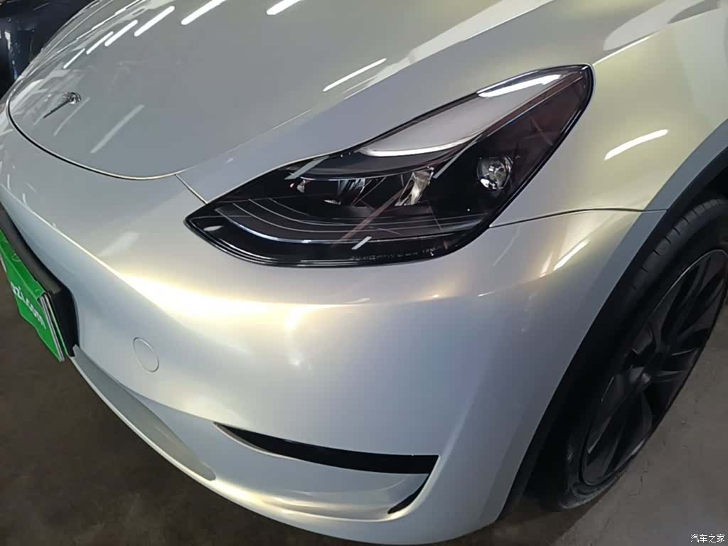 Tesla Model Y, 2024 24