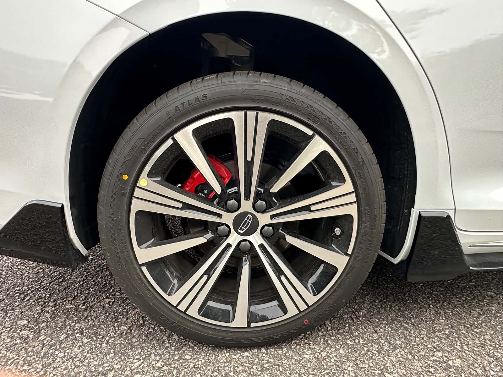 Geely Preface, 2026 23