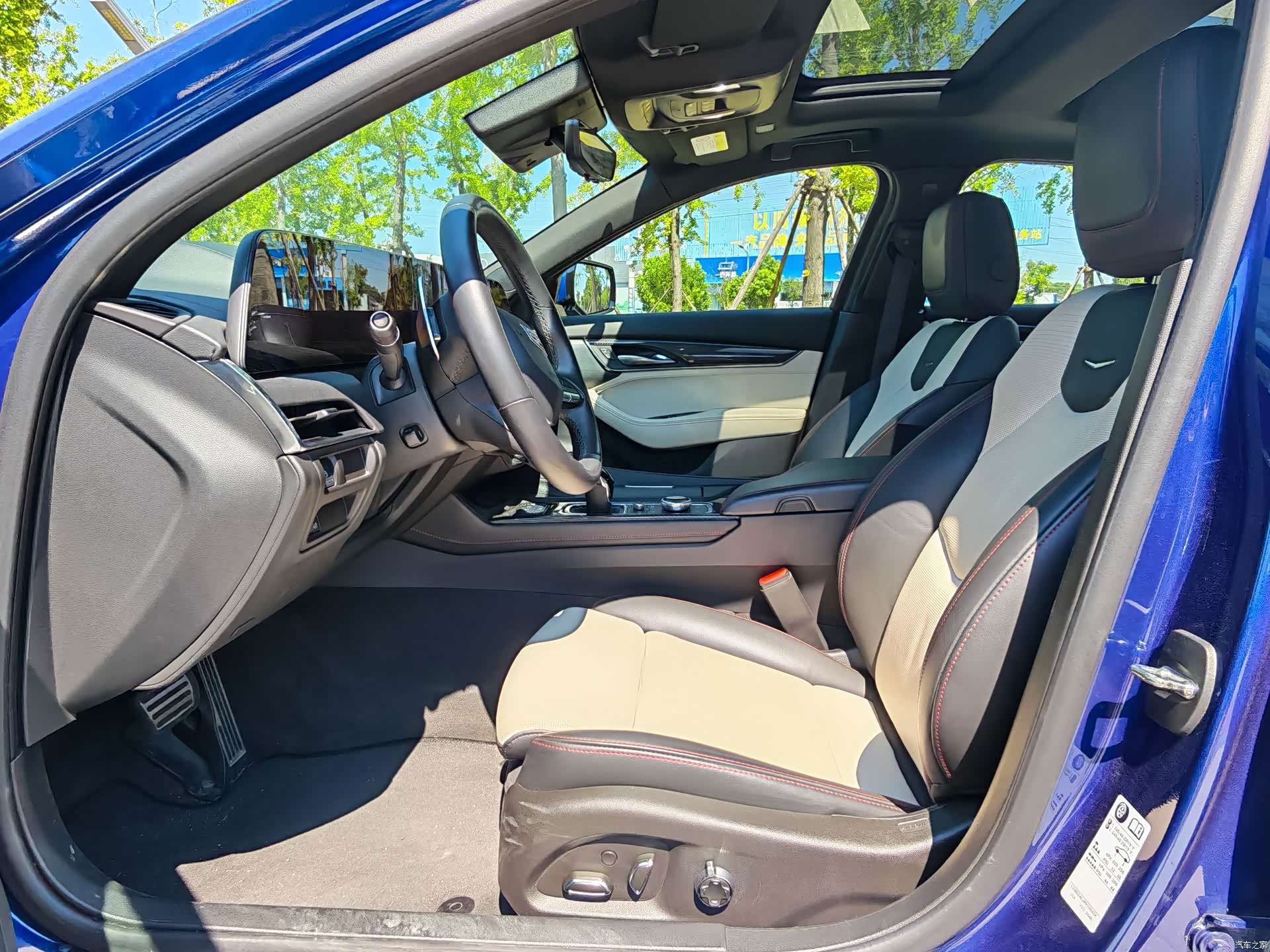 Cadillac CT5, 2025 12