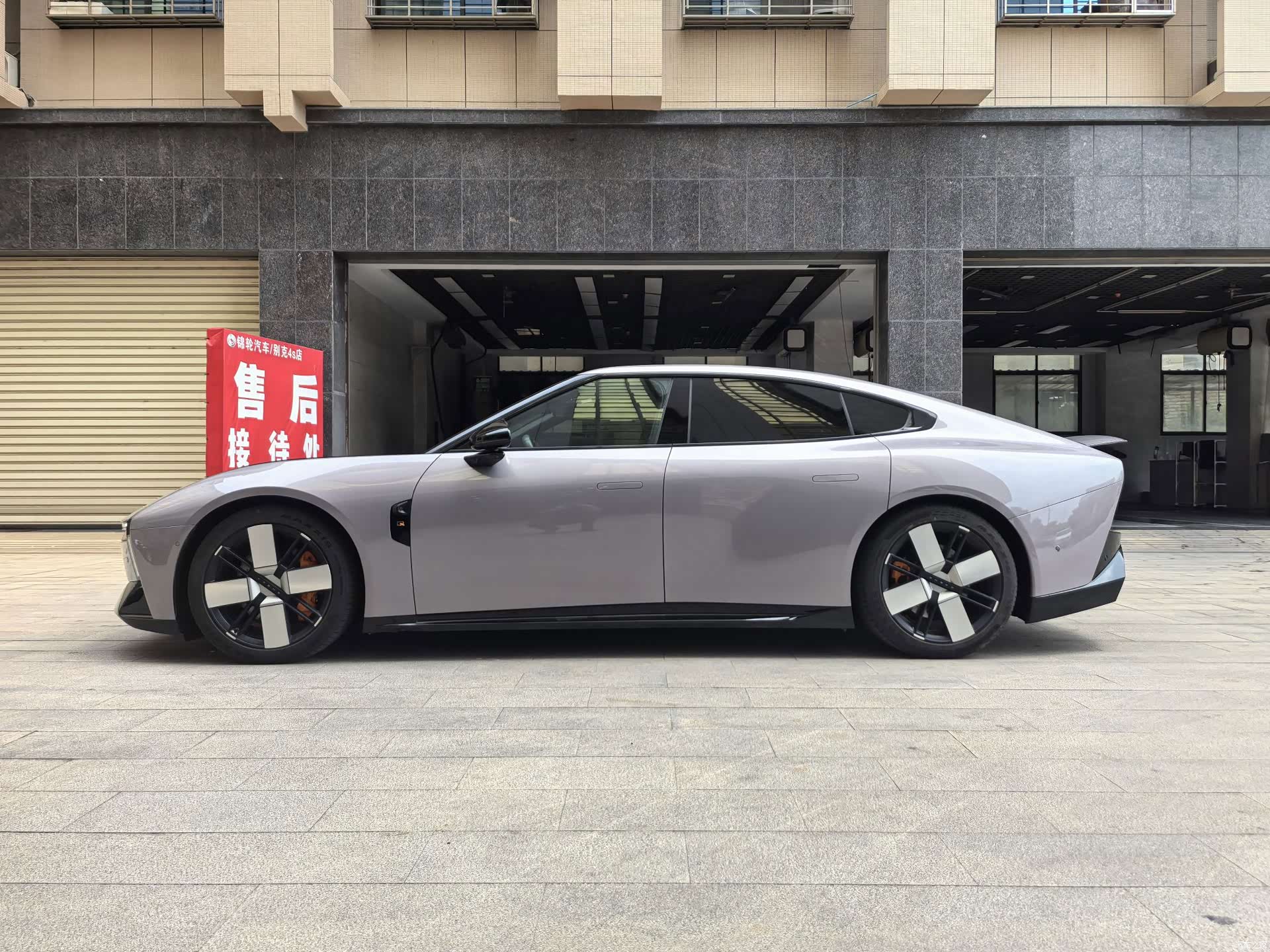 Xpeng P7, 2025 2