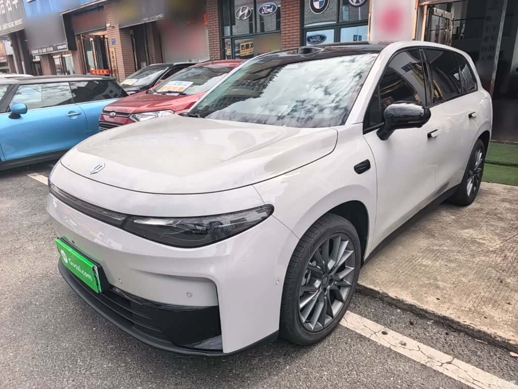 Leapmotor C10, 2025 1
