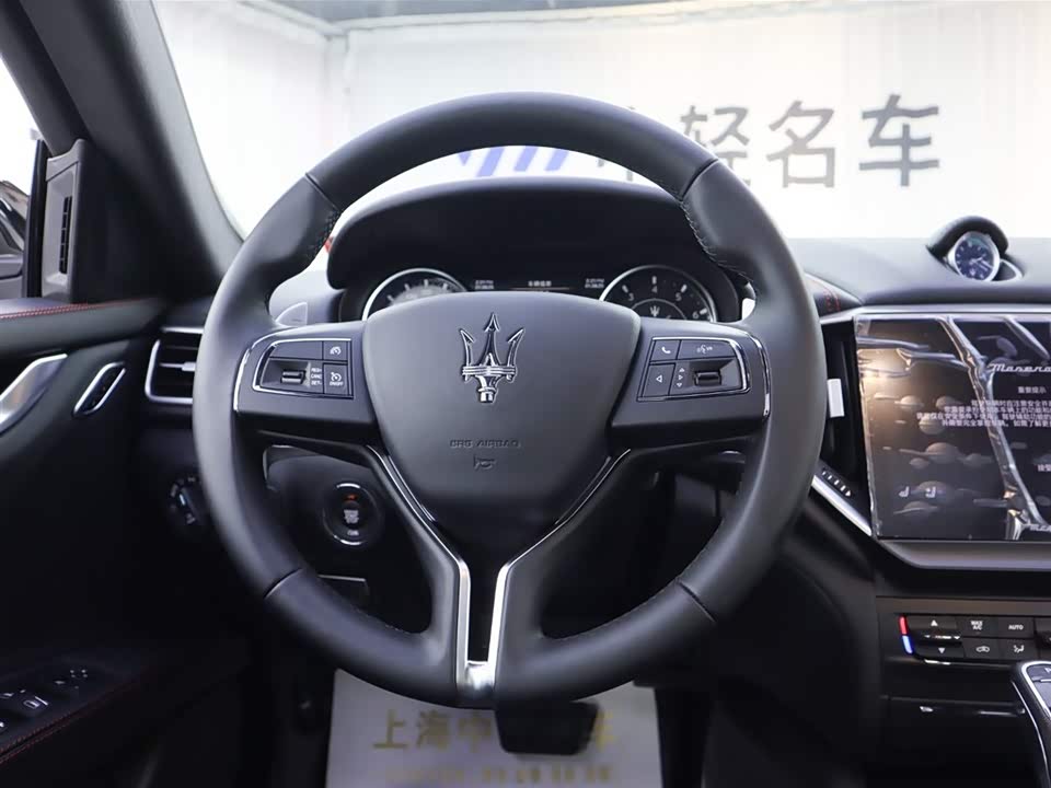 Maserati Ghibli Maserati Ghibli