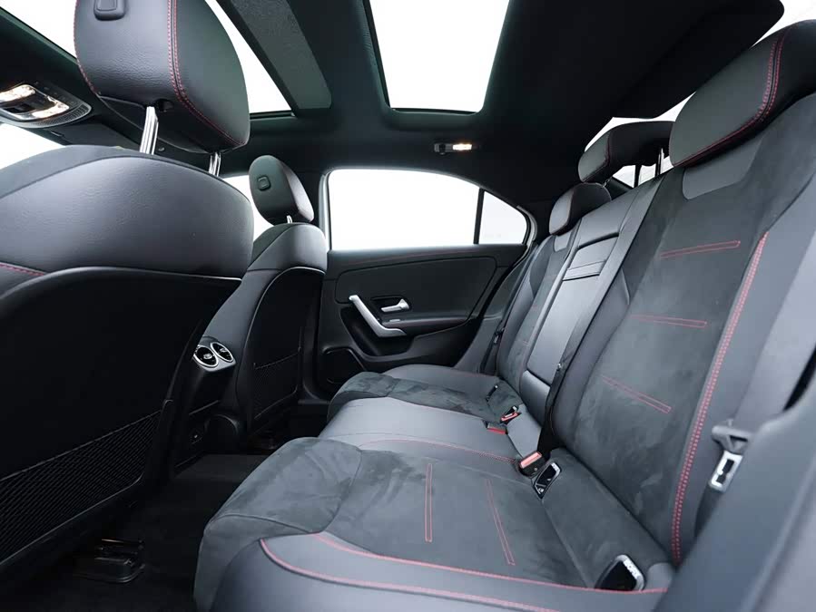 Mercedes-Benz A-Class 2024, фото 20