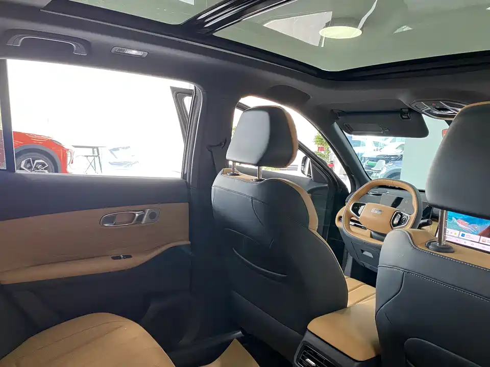 Geely Galaxy Galaxy Starship 7 EM-i