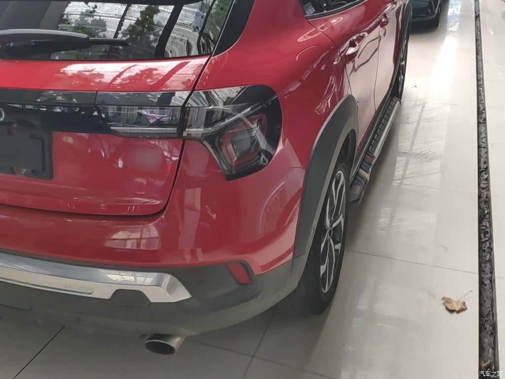 Lynk & Co 01, 2018 8