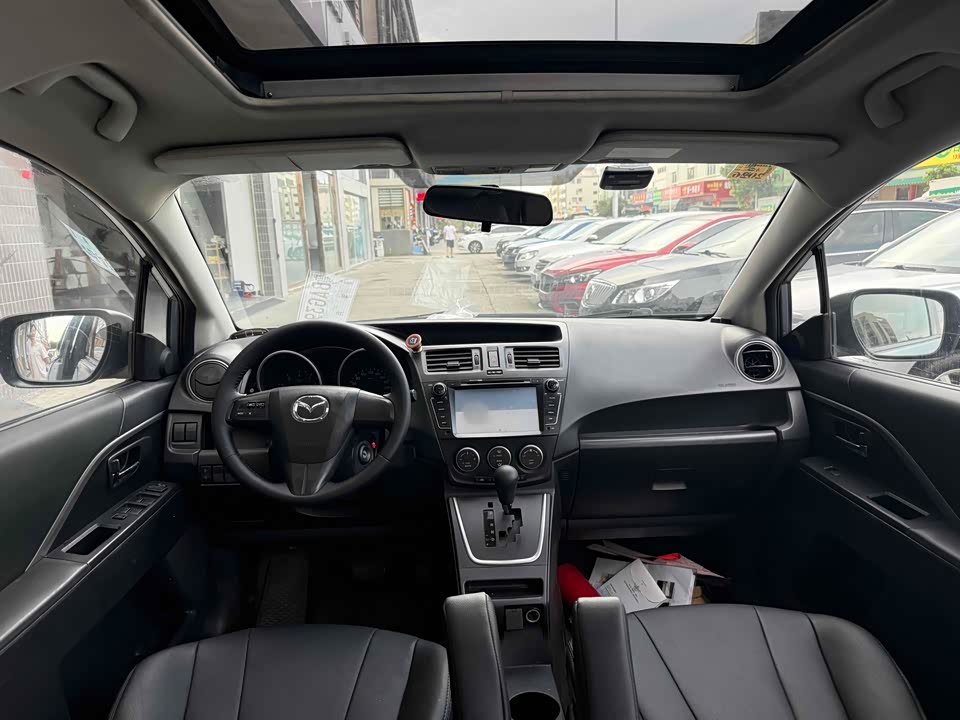 Mazda 5