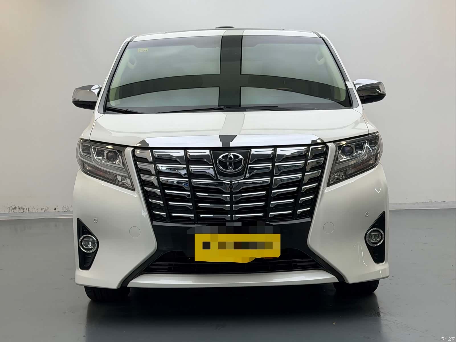Toyota Alphard, 2017 2