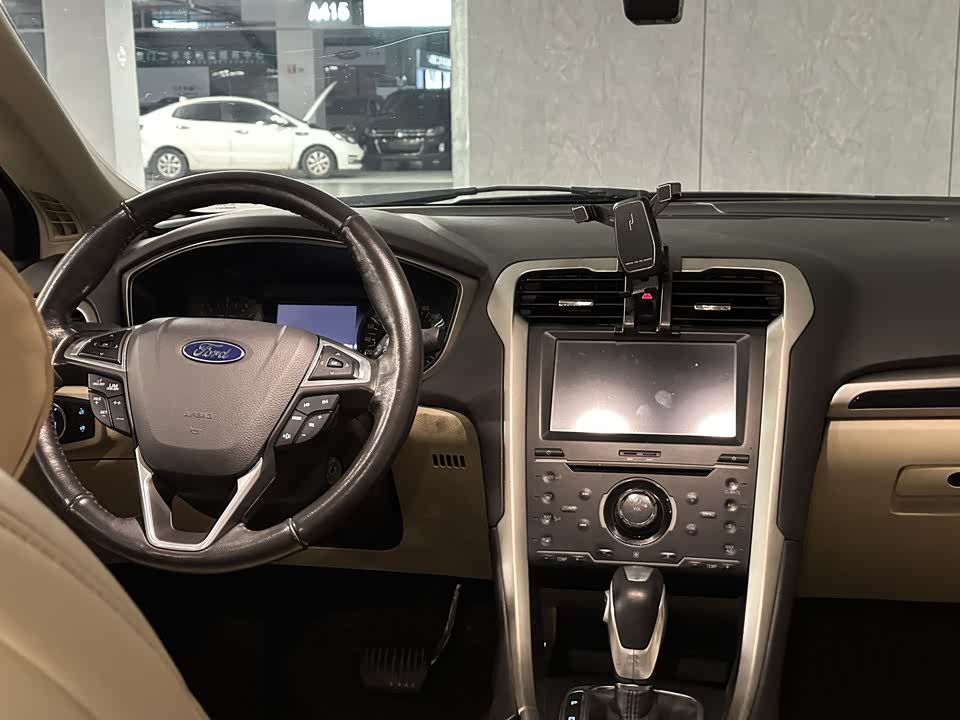 Ford Mondeo Ford Mondeo
