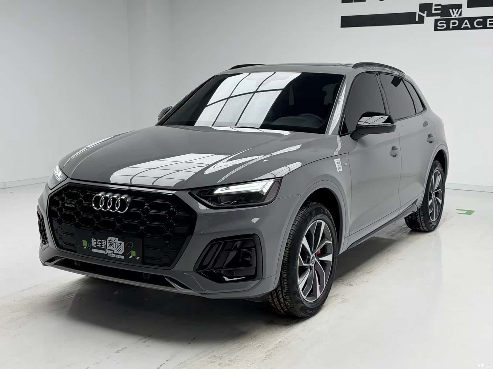 Audi Q5L, 2024 1
