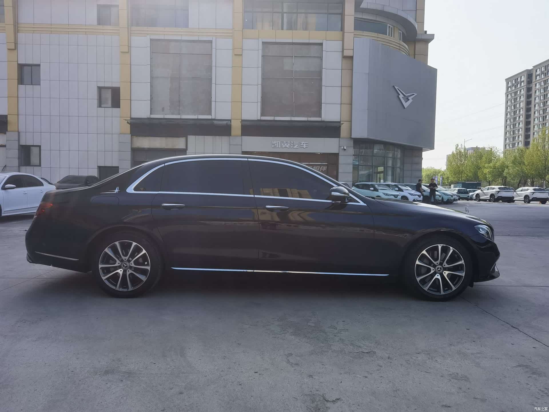Mercedes-Benz E-Class, 2019 18