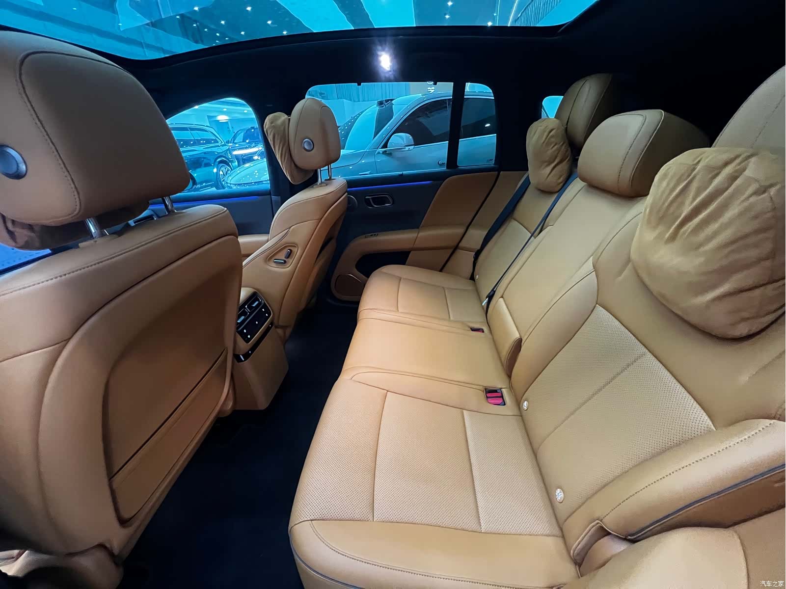 Li Auto i6, 2025 22