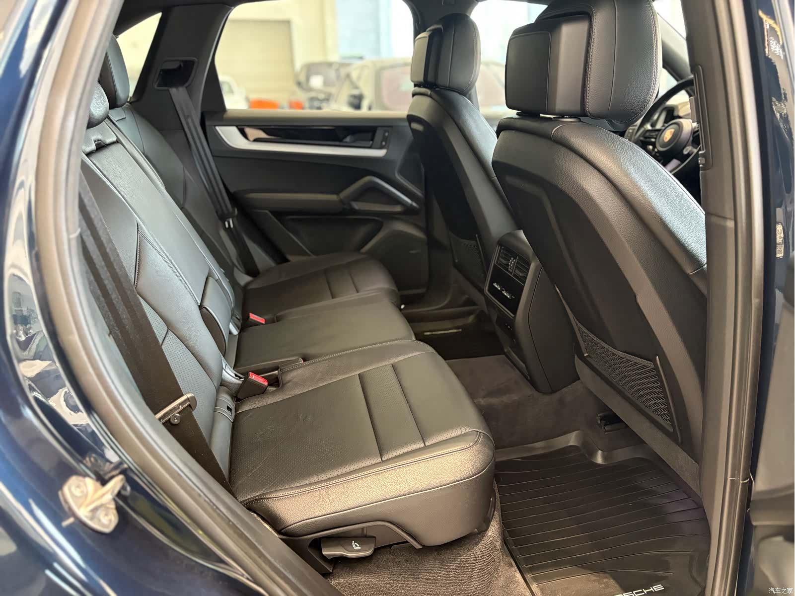 Porsche Cayenne, 2024 17