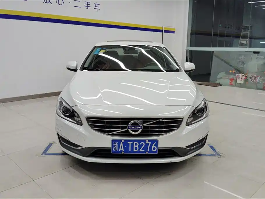 Volvo S60