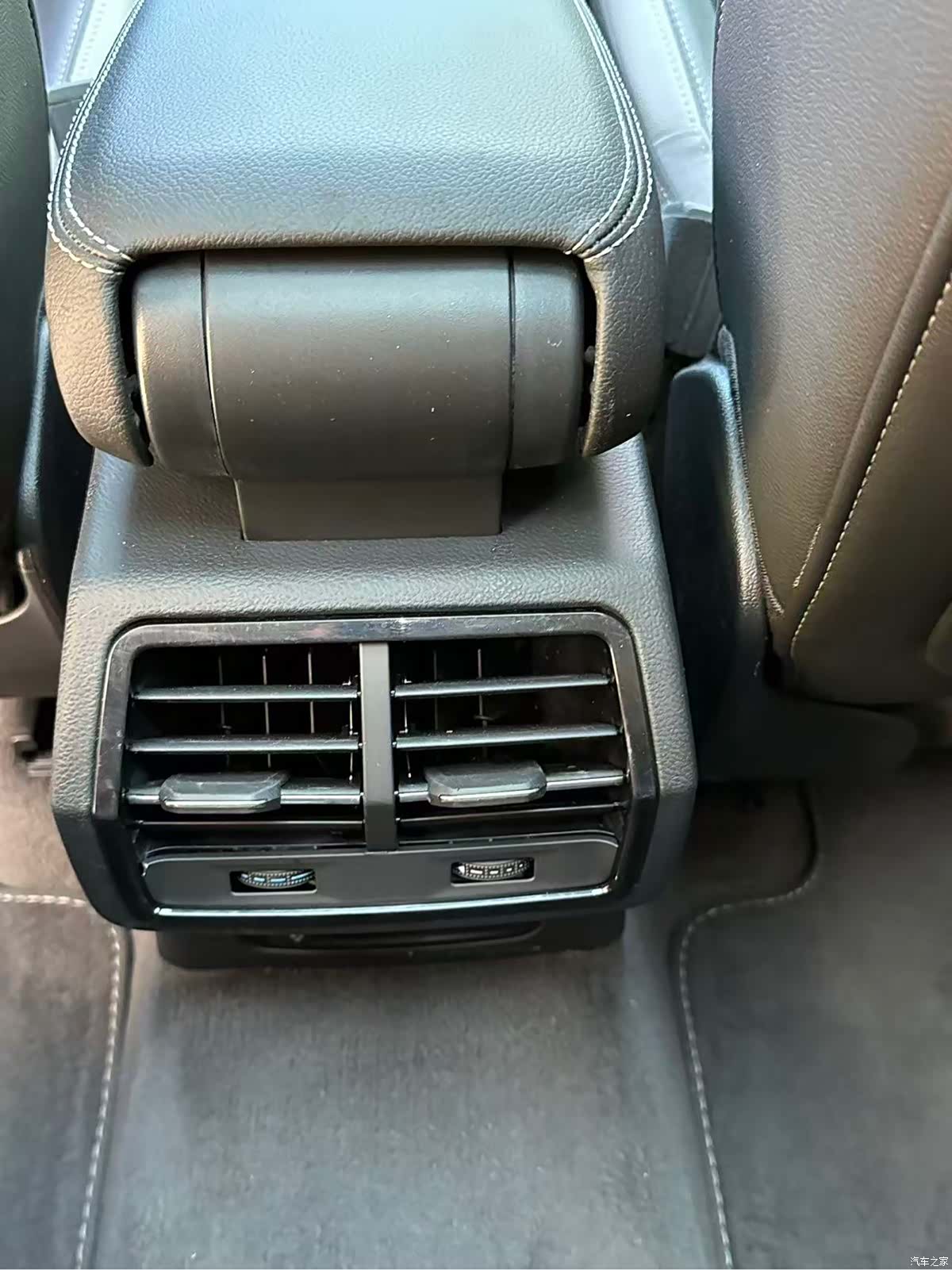 Audi Q3, 2022 8