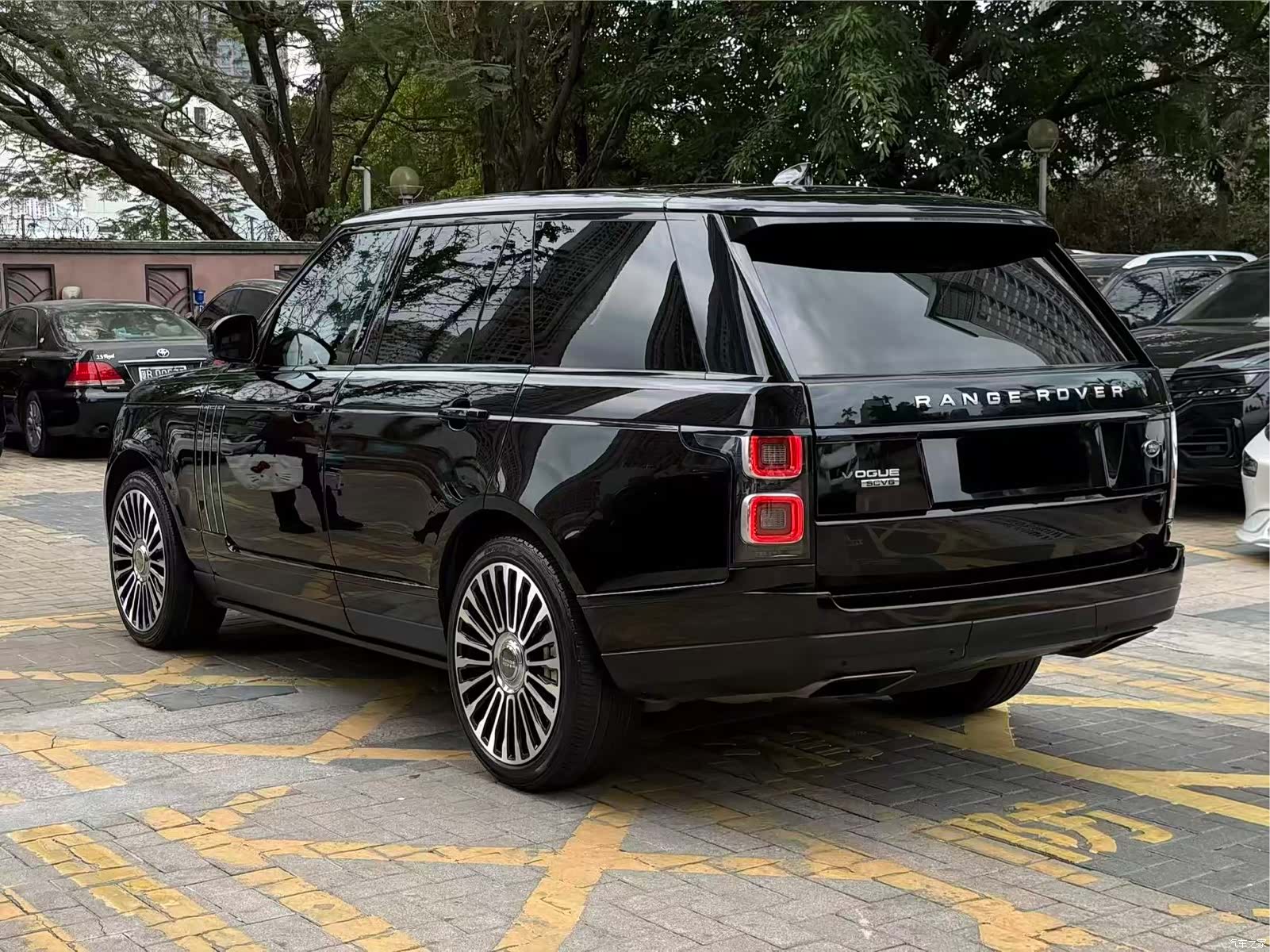 Land Rover Range Rover, 2018 9
