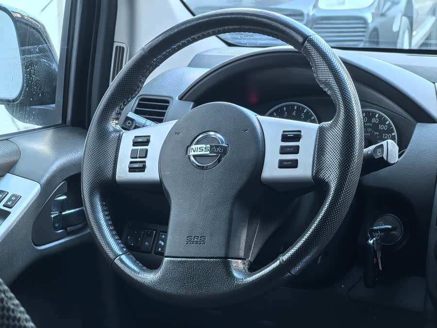 Nissan Explorer 2015, фото 16