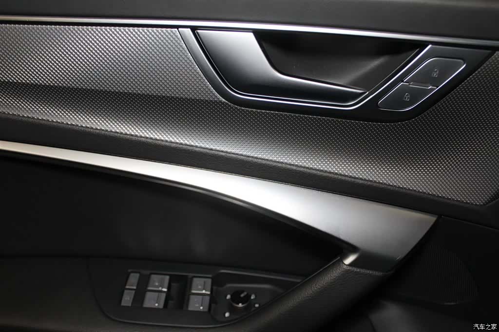 Audi A6L, 2024 13