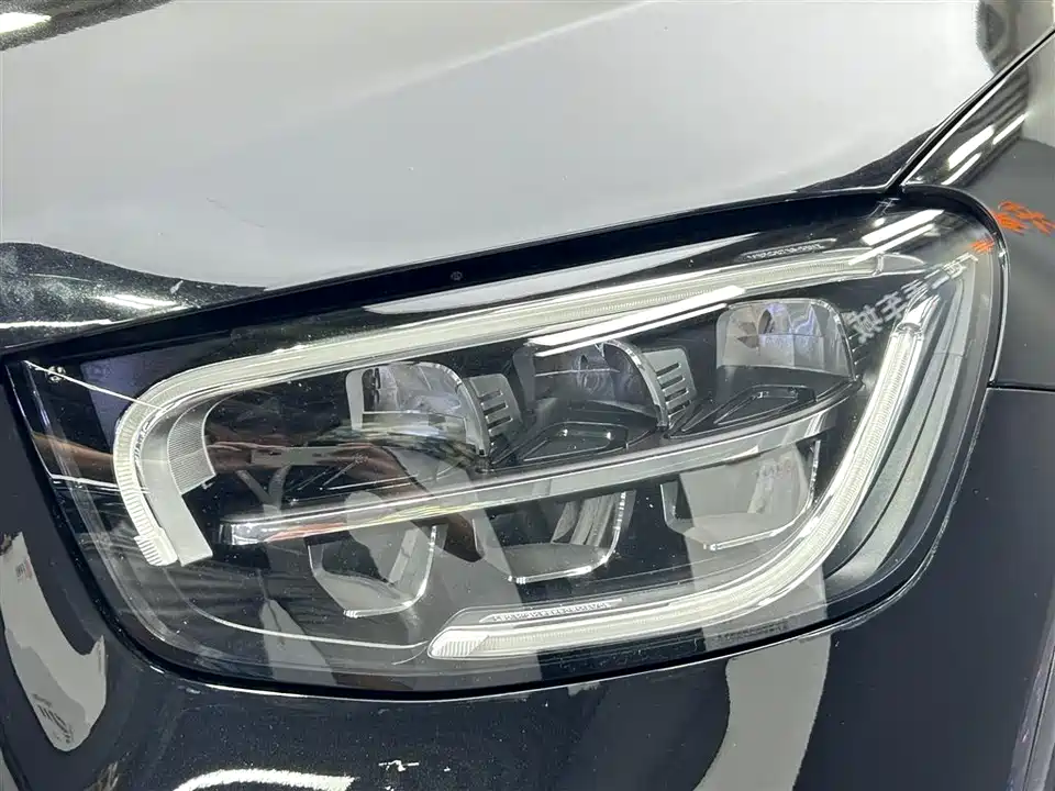 Mercedes-Benz GLC Mercedes-Benz GLC