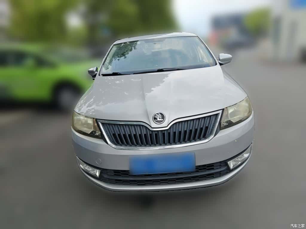 Skoda Rapid, 2014 все фото