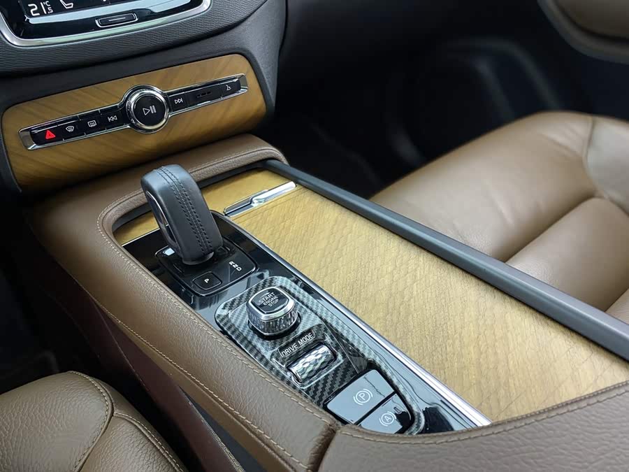 Volvo XC90 2021, фото 21