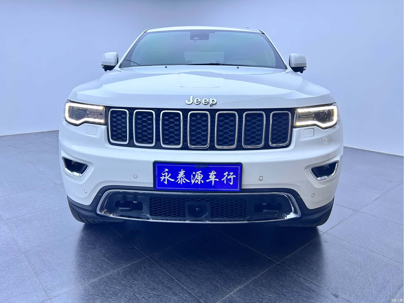 Jeep Grand Cherokee, 2023 2
