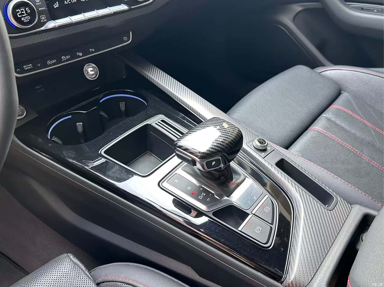 Audi A4L, 2022 11